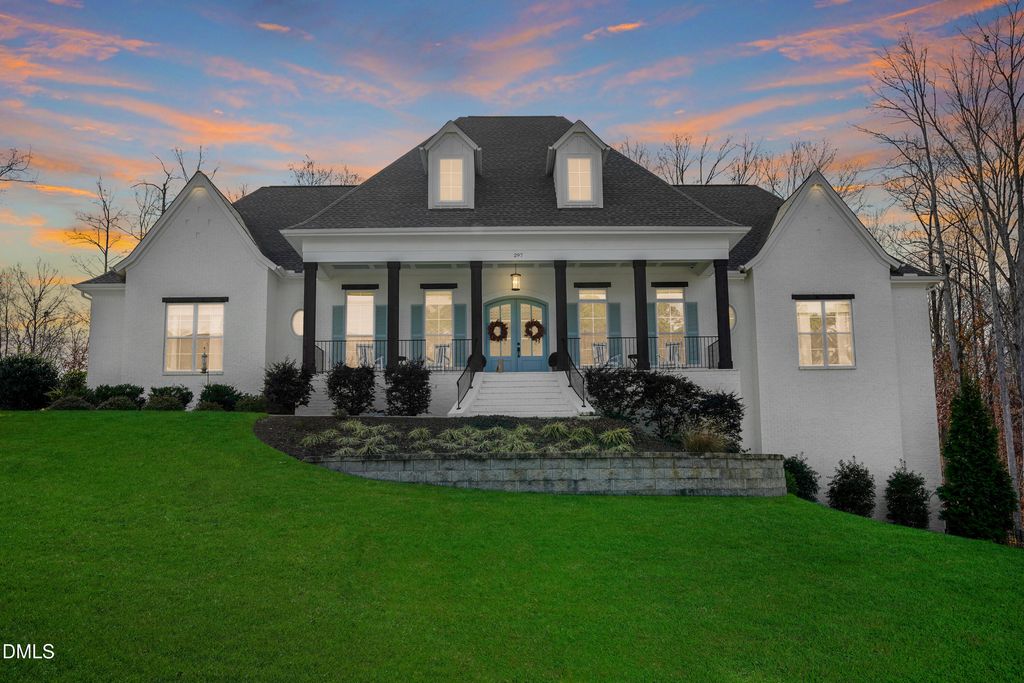 297 Diamante Drive, Clayton, NC 27527