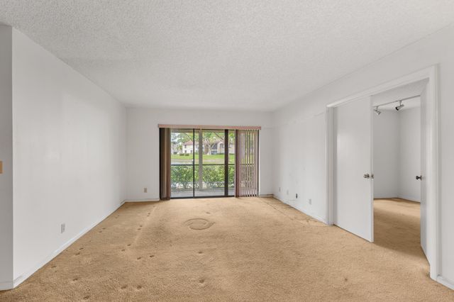 713 Sunny Pine Way G1, Greenacres, FL 33415
