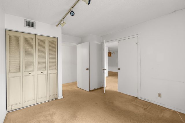 713 Sunny Pine Way G1, Greenacres, FL 33415