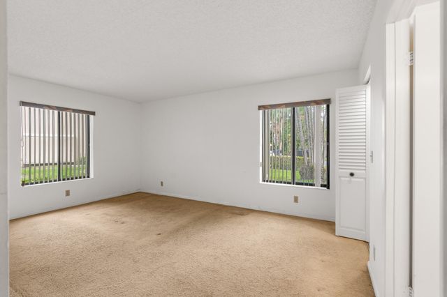 713 Sunny Pine Way G1, Greenacres, FL 33415