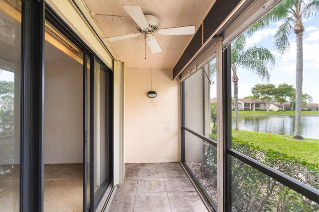 713 Sunny Pine Way G1, Greenacres, FL 33415
