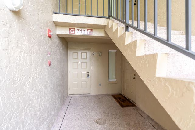 713 Sunny Pine Way G1, Greenacres, FL 33415