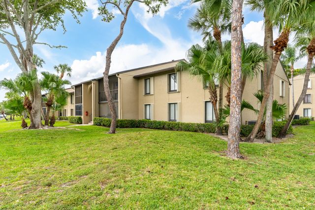 713 Sunny Pine Way G1, Greenacres, FL 33415
