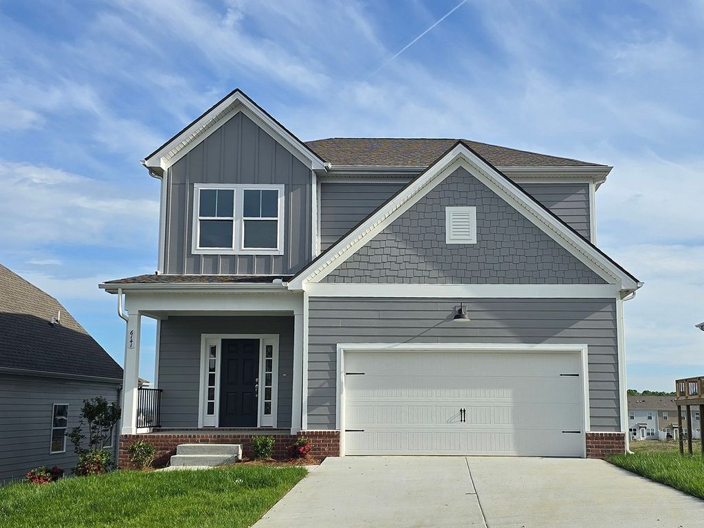 6141 Saxlingham Pl, Smyrna, TN 37167