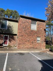 504 Green Mountain Dr Apt 305, Little Rock, AR 72211