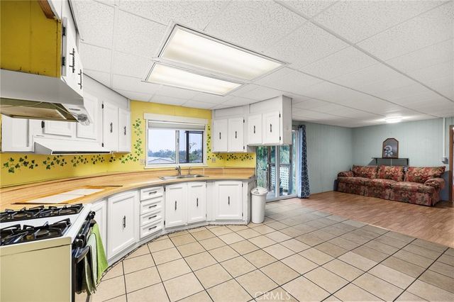 24469 Manzanita Road, Menifee, CA 92584