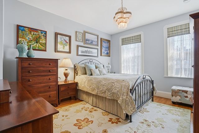 77-A Revere St 4, Boston, MA 02114