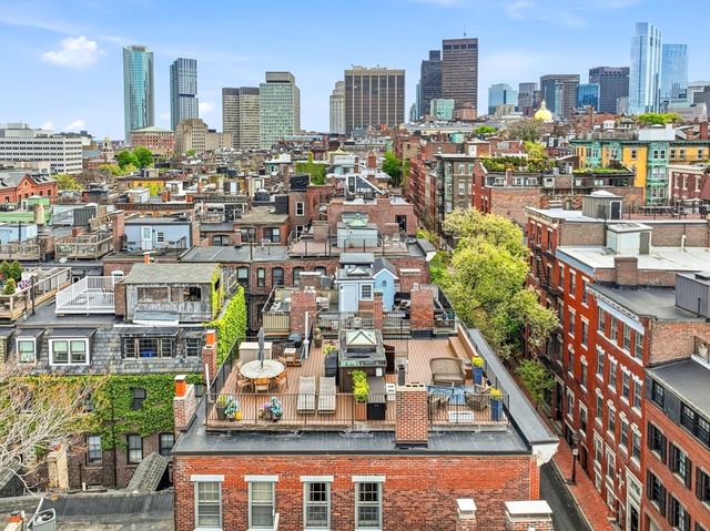 77-A Revere St 4, Boston, MA 02114