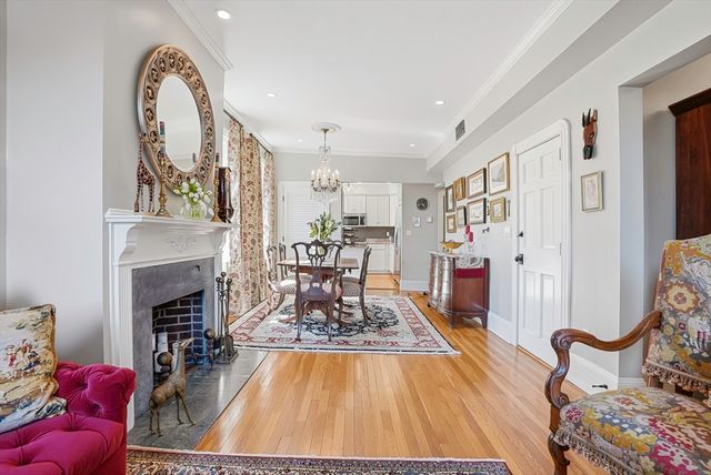 77-A Revere St 4, Boston, MA 02114