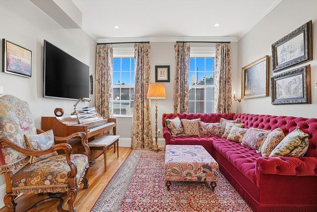 77-A Revere St 4, Boston, MA 02114