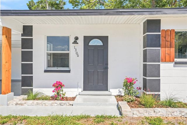 1306 DARTMOUTH DRIVE, Bradenton, FL 34207