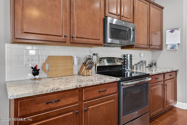 16361 MAGNOLIA GROVE Way, Jacksonville, FL 32218