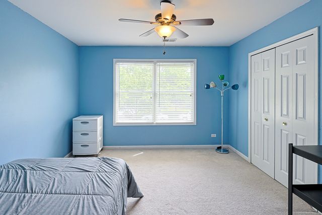 5686 Angouleme Lane, Hoffman Estates, IL 60192