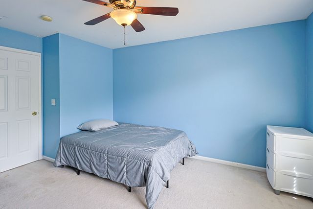 5686 Angouleme Lane, Hoffman Estates, IL 60192
