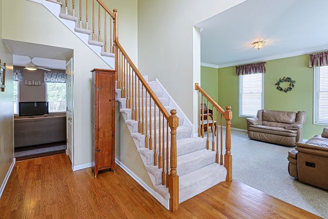 5686 Angouleme Lane, Hoffman Estates, IL 60192