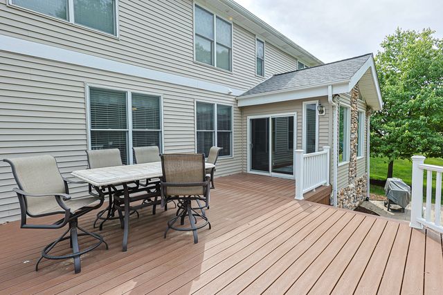 5686 Angouleme Lane, Hoffman Estates, IL 60192