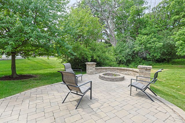 5686 Angouleme Lane, Hoffman Estates, IL 60192