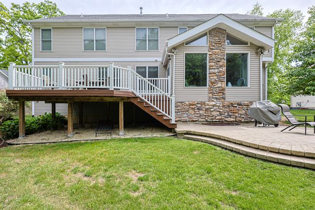 5686 Angouleme Lane, Hoffman Estates, IL 60192
