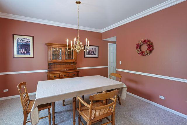 5686 Angouleme Lane, Hoffman Estates, IL 60192