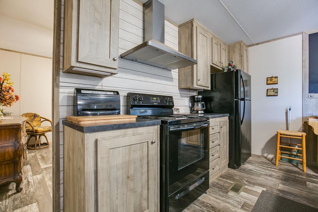 Image 13 of property listing at 4124 E State Highway 158, Bronte, TX 76933