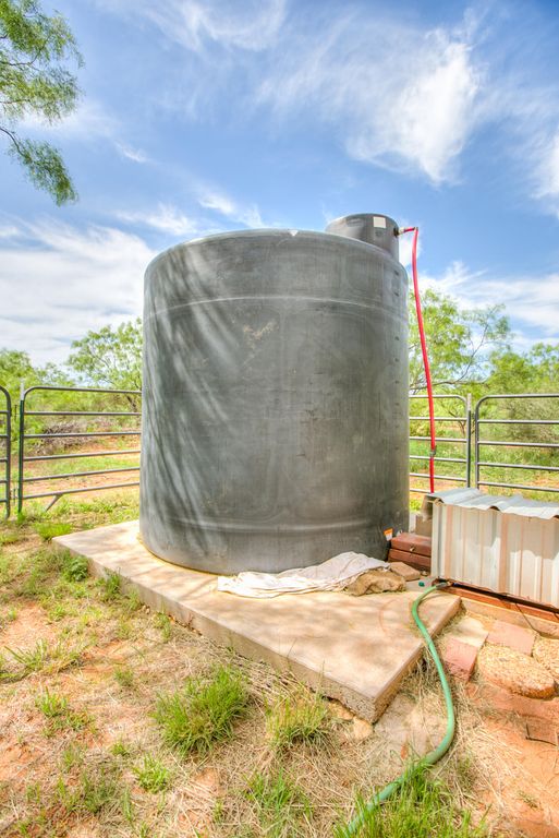 Image 23 of property listing at 4124 E State Highway 158, Bronte, TX 76933