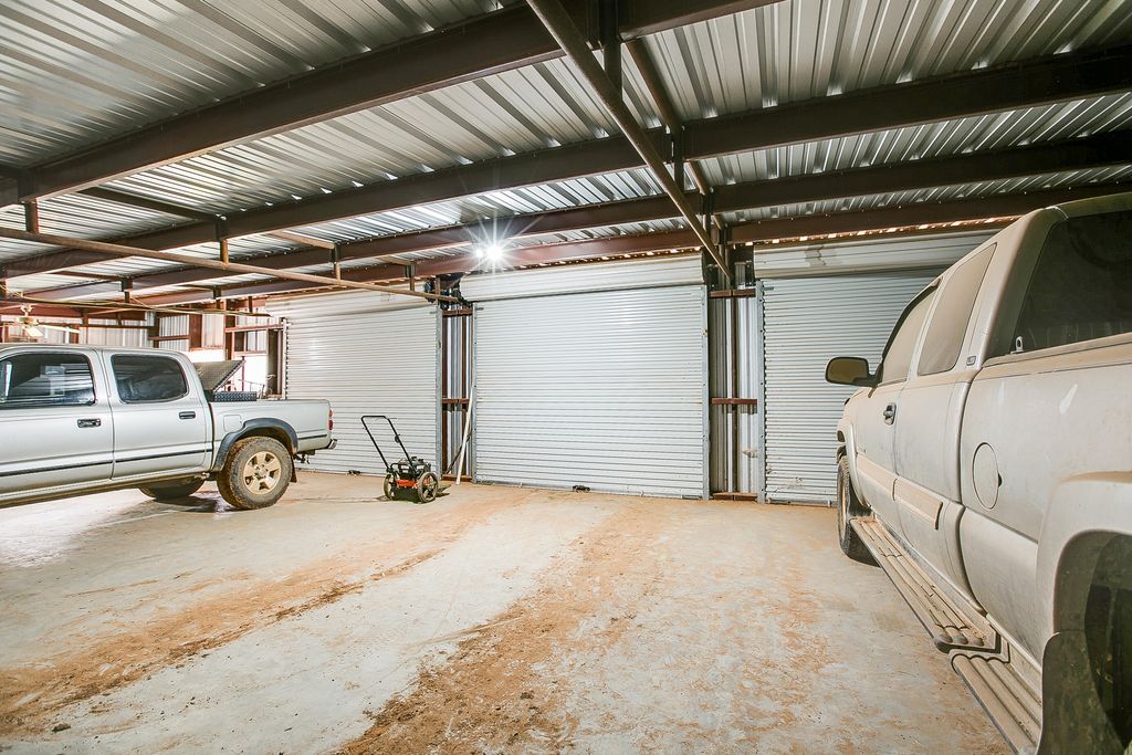 Image 28 of property listing at 4124 E State Highway 158, Bronte, TX 76933