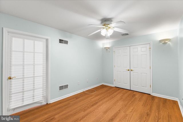 187 WINNERS CIRCLE DR, Red Lion, PA 17356