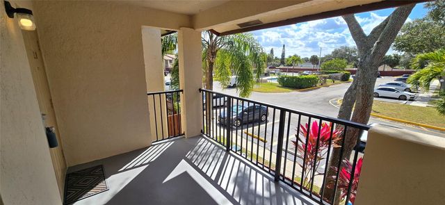 8011 Southgate Boulevard L10, North Lauderdale, FL 33068