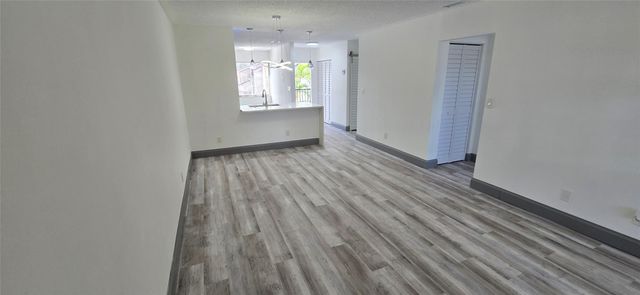 8011 Southgate Boulevard L10, North Lauderdale, FL 33068