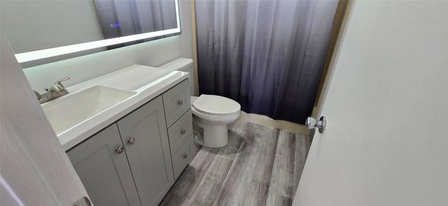 8011 Southgate Boulevard L10, North Lauderdale, FL 33068