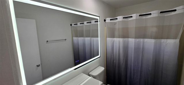 8011 Southgate Boulevard L10, North Lauderdale, FL 33068