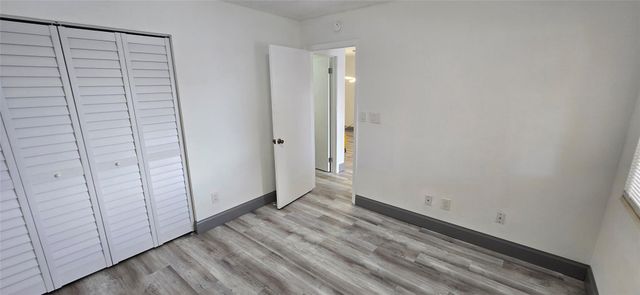 8011 Southgate Boulevard L10, North Lauderdale, FL 33068