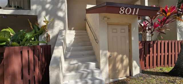 8011 Southgate Boulevard L10, North Lauderdale, FL 33068