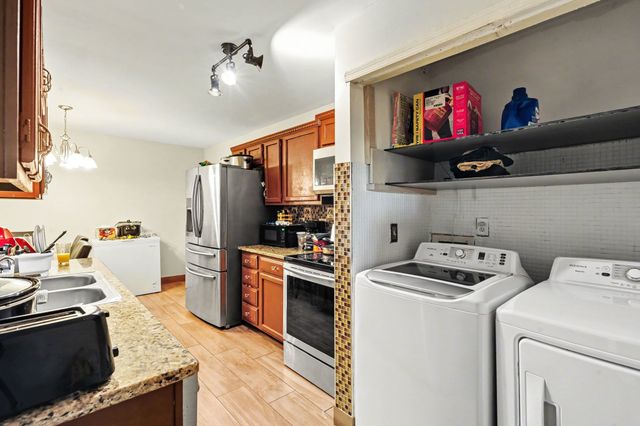 920 Coarsey Dr, Nashville, TN 37217