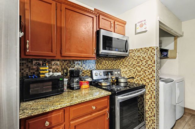 920 Coarsey Dr, Nashville, TN 37217