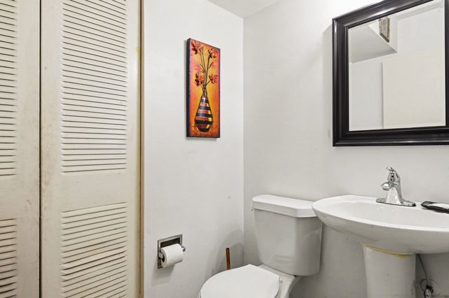 920 Coarsey Dr, Nashville, TN 37217