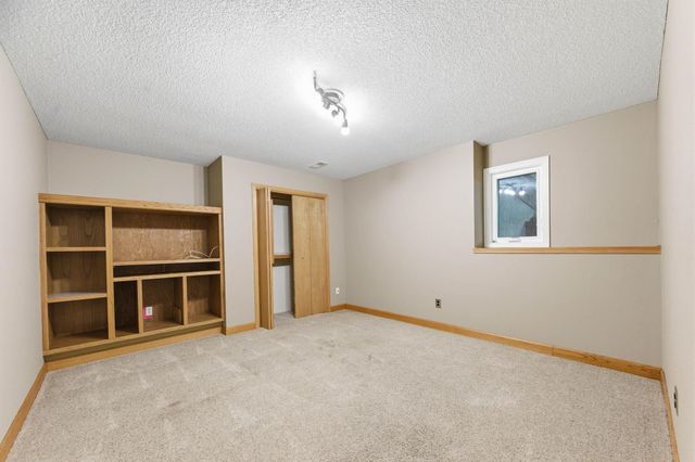 1325 N Pine Grove Ct., Wichita, KS 67212