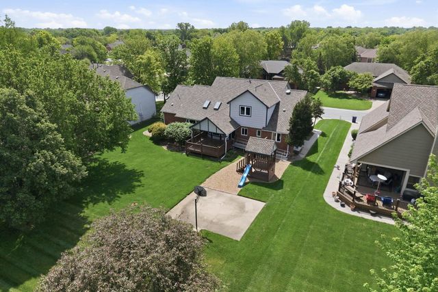 1325 N Pine Grove Ct., Wichita, KS 67212