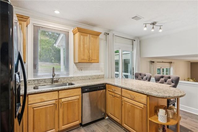 780 Crab Orchard Drive, Roswell, GA 30076