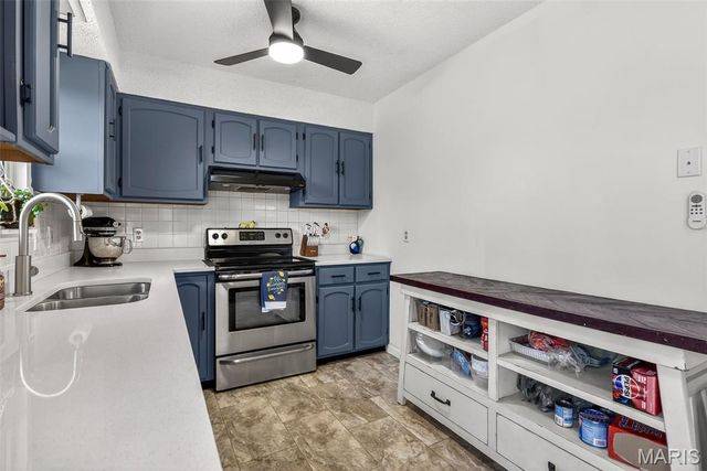 404 W Lueking Drive, De Soto, MO 63020