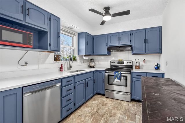 404 W Lueking Drive, De Soto, MO 63020