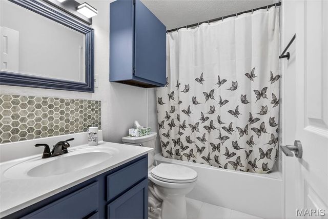 404 W Lueking Drive, De Soto, MO 63020