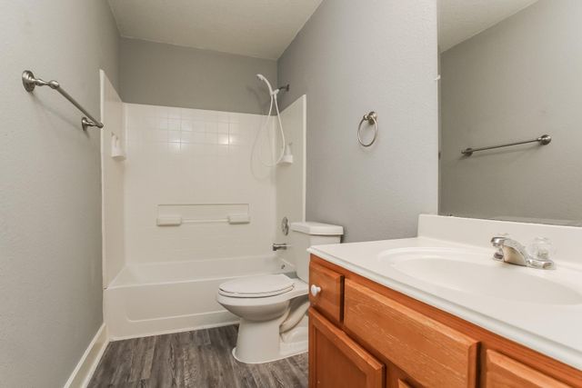 419 Laurel Sage Drive, Houston, TX 77339