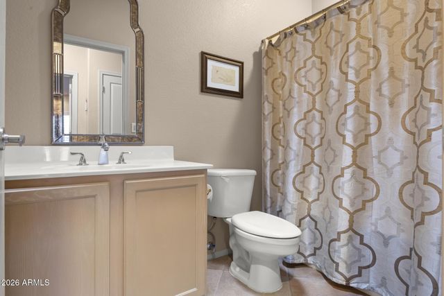 15842 W LAHLUM Lane, Surprise, AZ 85374