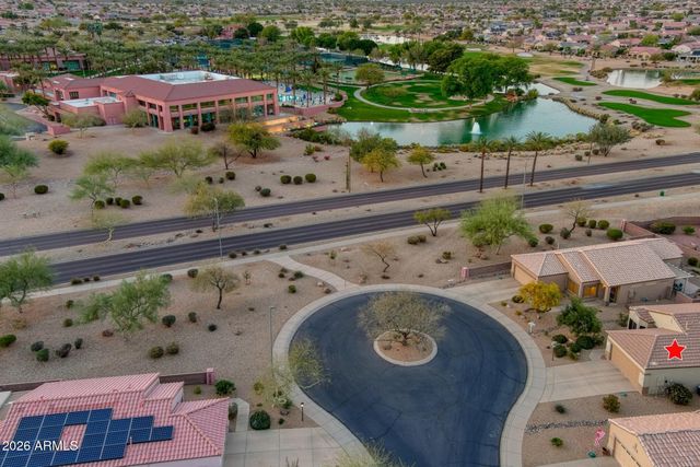 15842 W LAHLUM Lane, Surprise, AZ 85374