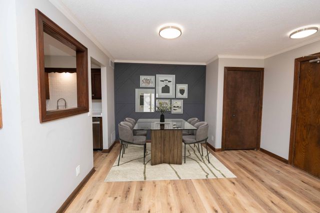 1720 3rd Avenue S 106, Minneapolis, MN 55404