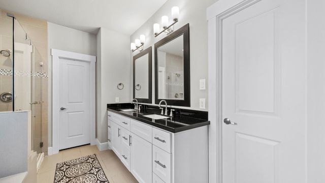 833 Wakefield Drive B, Houston, TX 77018