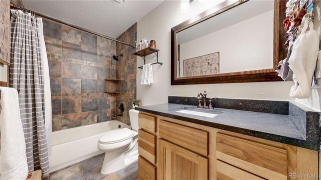 8450 W 106th Avenue, Broomfield, CO 80021