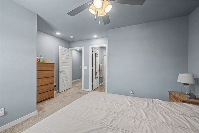 899 N Rupple Road 122, Fayetteville, AR 72704