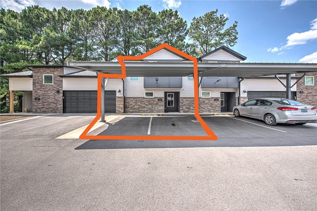 899 N Rupple Road 122, Fayetteville, AR 72704